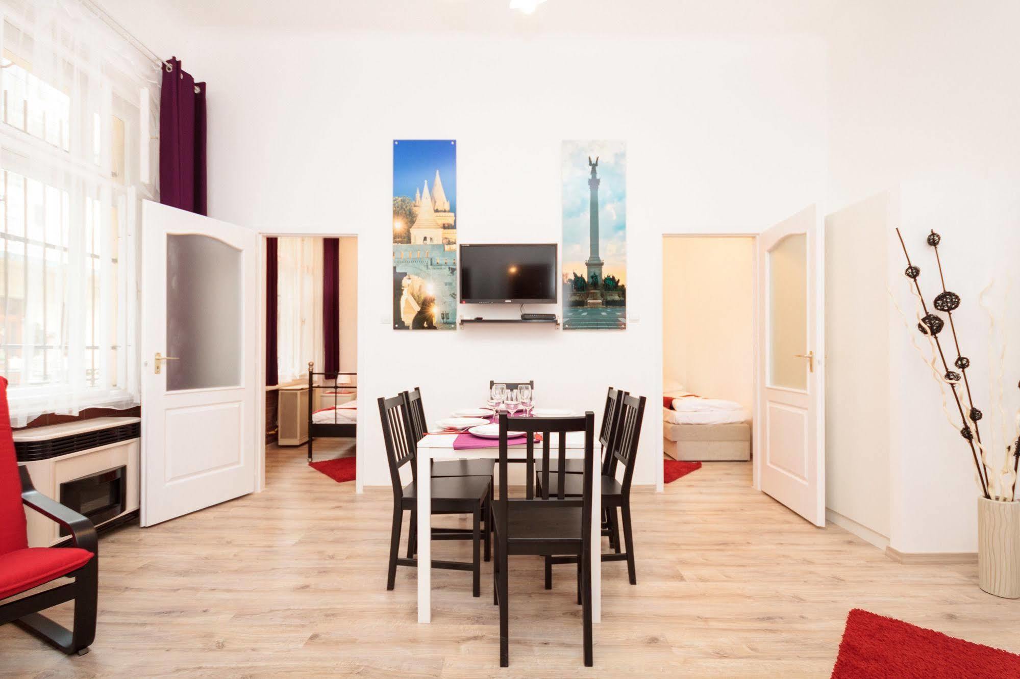 Like Home - City Center - Style Apartment Budapest Exterior photo