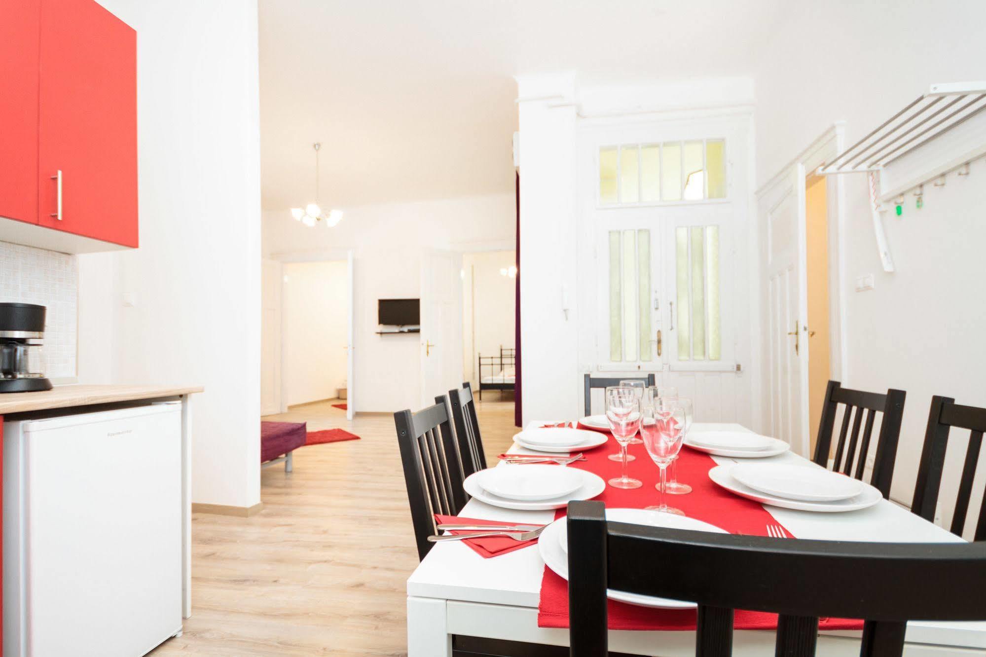 Like Home - City Center - Style Apartment Budapest Exterior photo