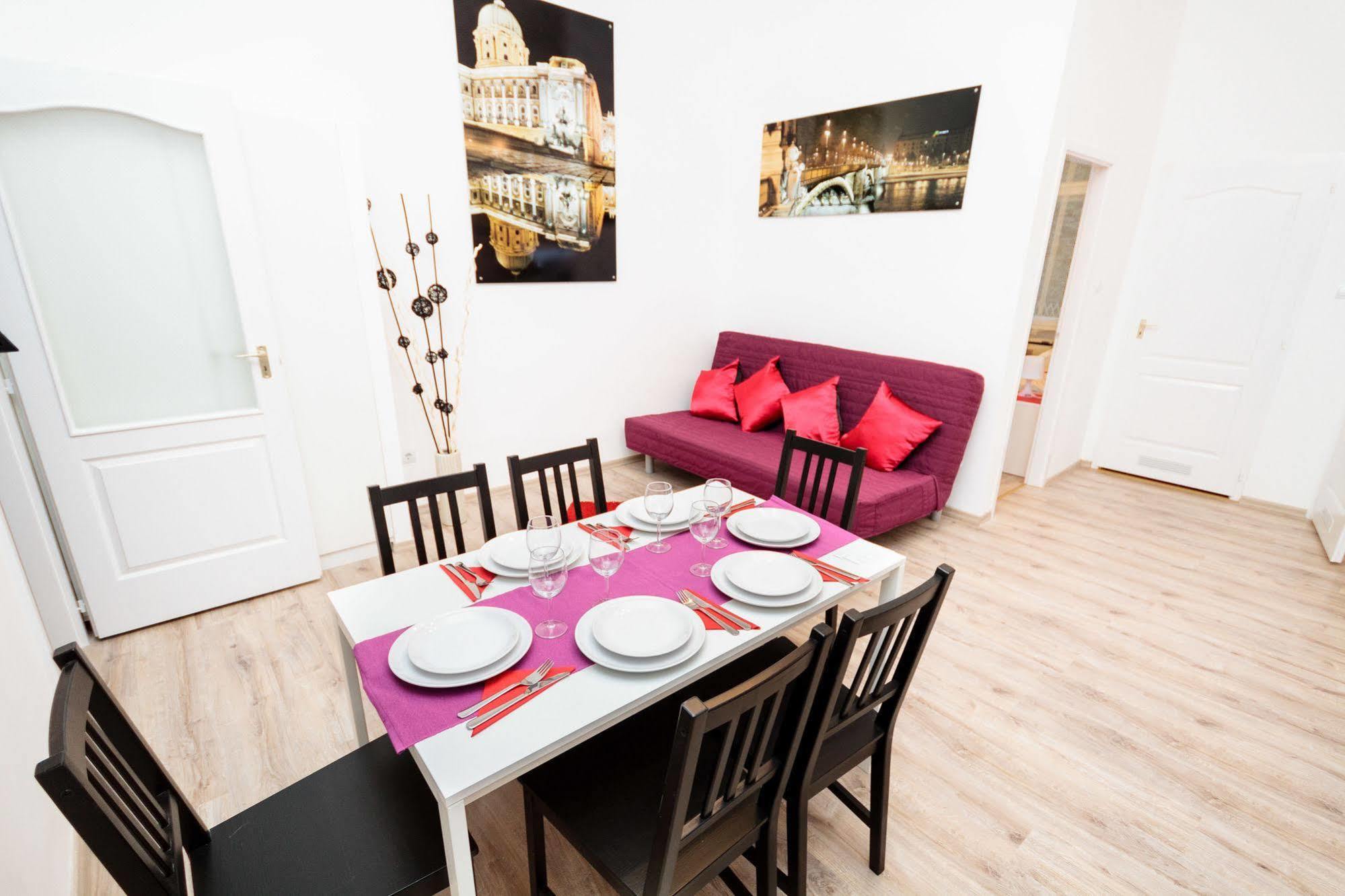 Like Home - City Center - Style Apartment Budapest Exterior photo