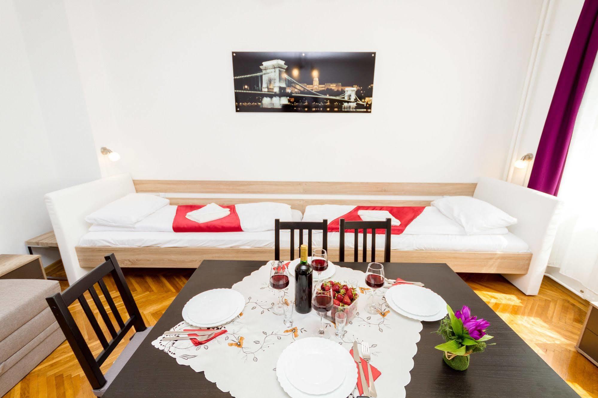 Like Home - City Center - Style Apartment Budapest Exterior photo