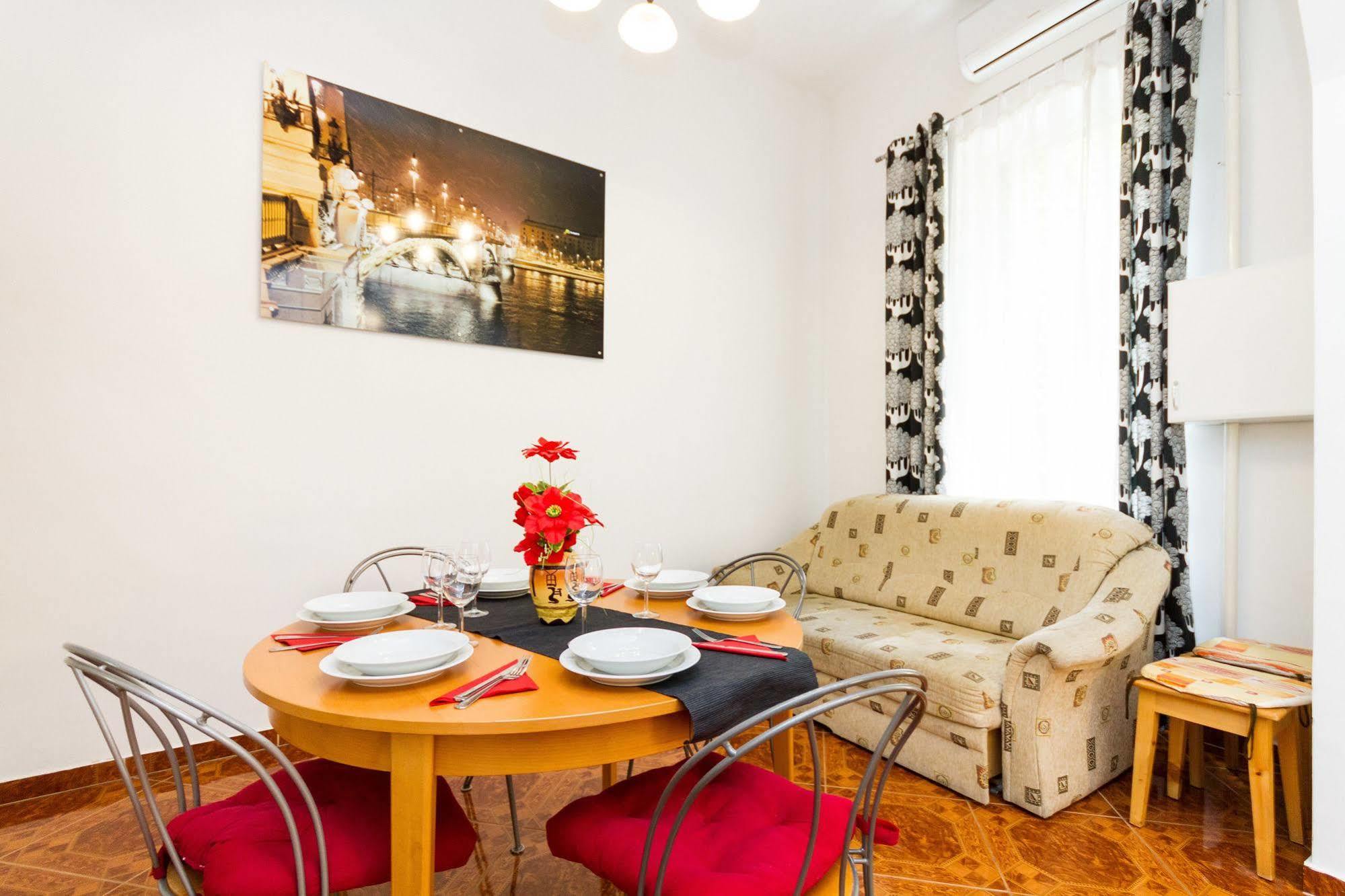 Like Home - City Center - Style Apartment Budapest Exterior photo