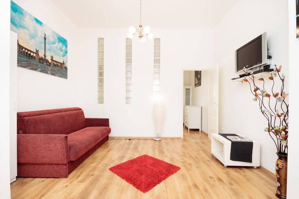 Like Home - City Center - Style Apartment Budapest Exterior photo